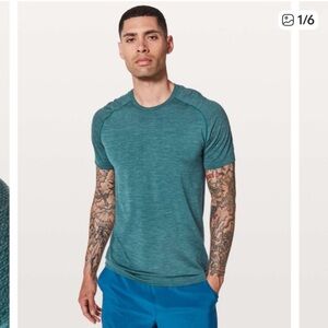 NWOT Lululemon Metal Vent Tech Short Sleeve Size Small